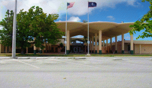 地图-雅蒲島國際機場-1200px-Guam_International_Airport_Old_Terminal_Building2.JPG