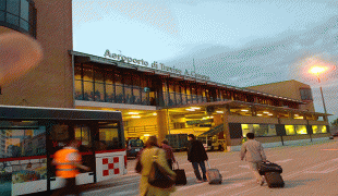 地图-Trieste - Friuli Venezia Giulia Airport-Treviso.png