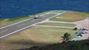 Mappa-Aeroporto di Saba-Juancho E. Yrausquin-saba-juancho-e-yrausquin-airport-bonaire-sint-eustatius-and-saba-1.jpg