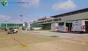 Kaart (cartografie)-Licenciado Gustavo Diaz Ordaz International Airport-puerto-vallarta-airport-from-tarmac-3000.jpg