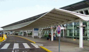 Mapa-Aeroporto Internacional de Pointe-à-Pitre-A%C3%A9roport_de_Pointe-%C3%A0-Pitre.JPG